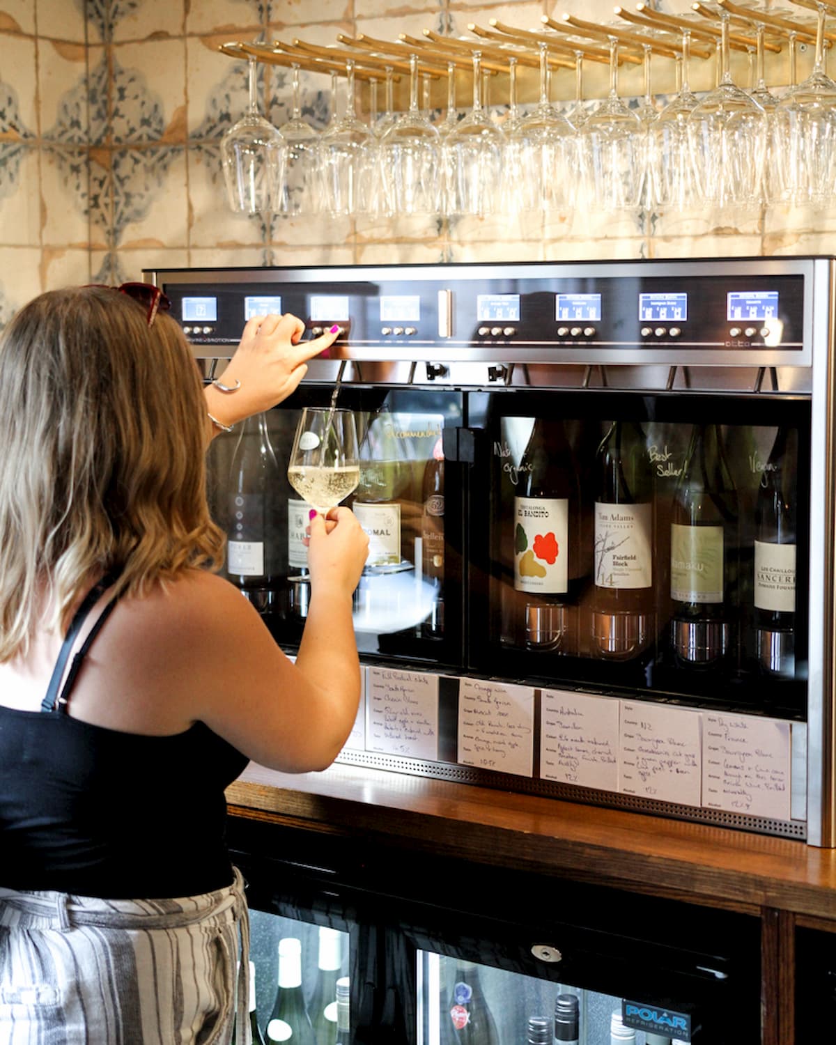 Self-service wine bar